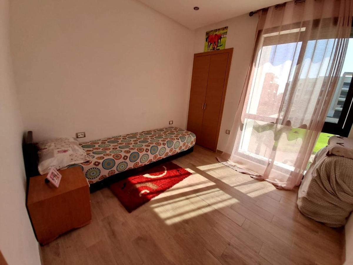 Vus Sur Mer Et Piscine Salé Zewnętrze zdjęcie