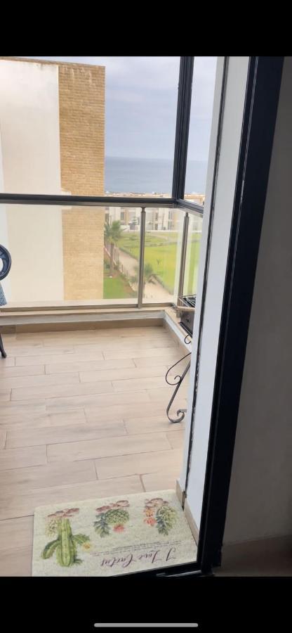 Vus Sur Mer Et Piscine Salé Zewnętrze zdjęcie